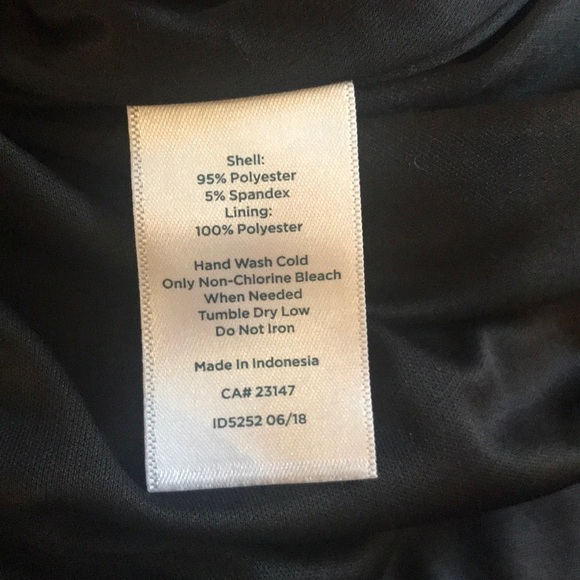 🆕 Talbots RSVP Black Sequin Crushed Velvet… - Picture 5 of 5